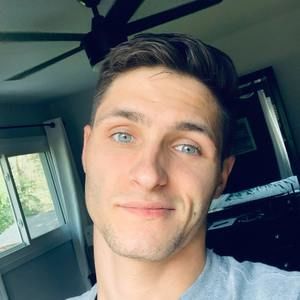 Meet your Posher, Phillip